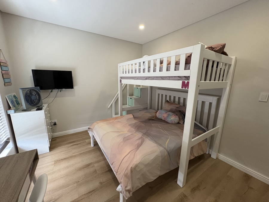 2 Bedroom Property for Sale in Sandown Western Cape